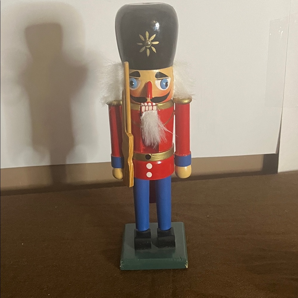 😄Wooden soldier nutcracker Christmas
